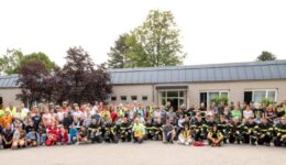 Steinfeld 23 Gruppenbild Waldschule