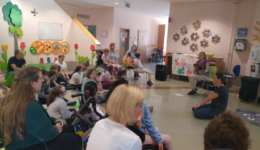 Singen mit Frau Krispl