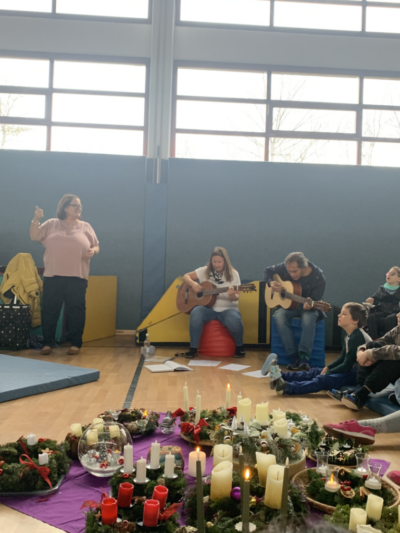 Adventkranzsegnung
