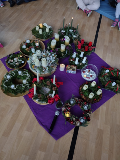 Adventkranzsegnung