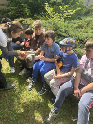 Besuch der Imkerin Besuch der Imkerin